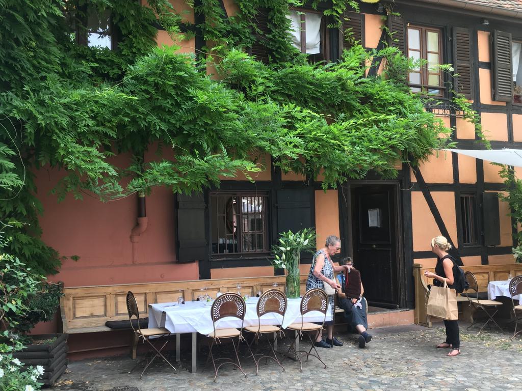Hotel Le Chut - Petite France Страсбург Экстерьер фото