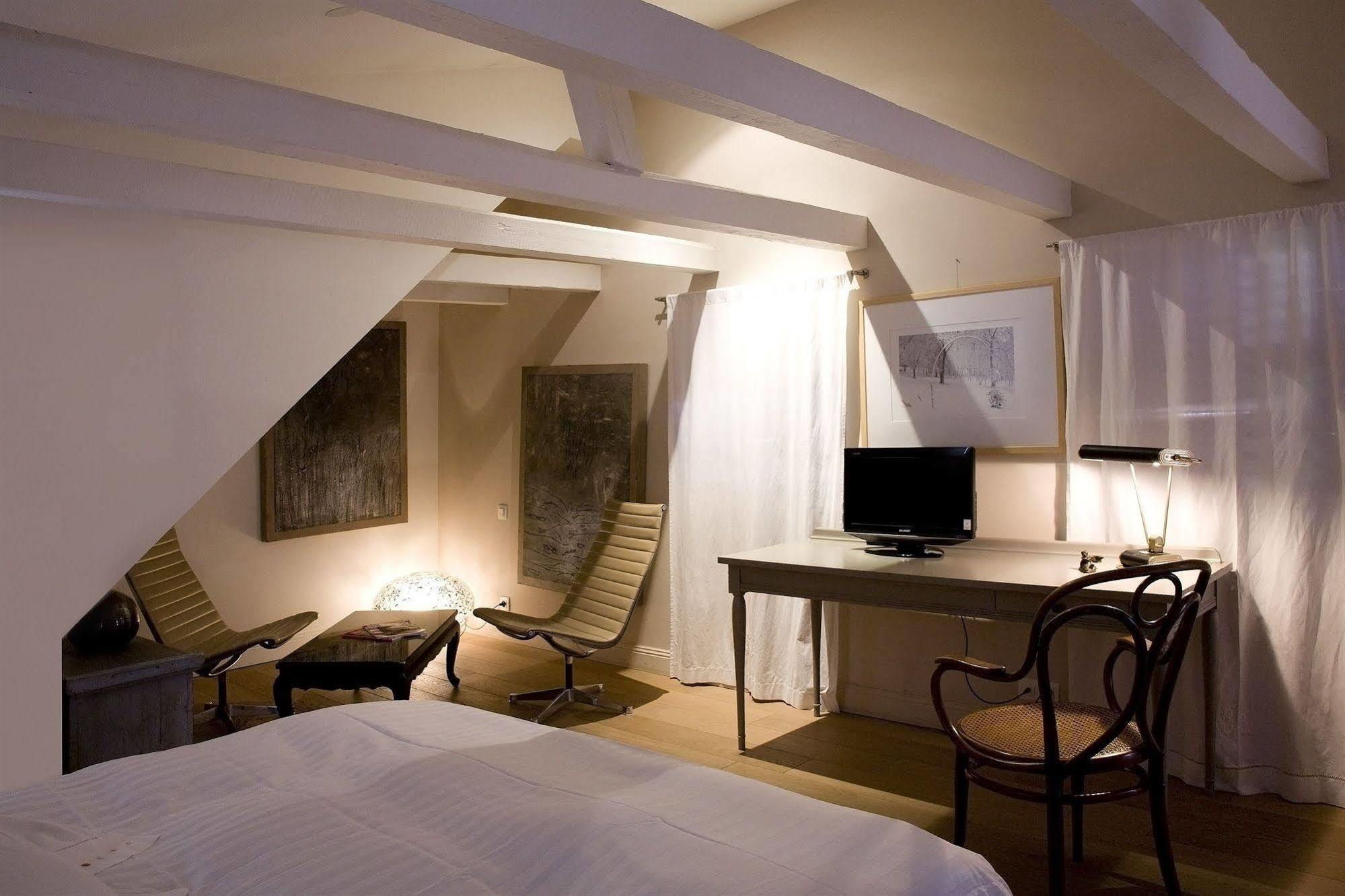 Hotel Le Chut - Petite France Страсбург Экстерьер фото