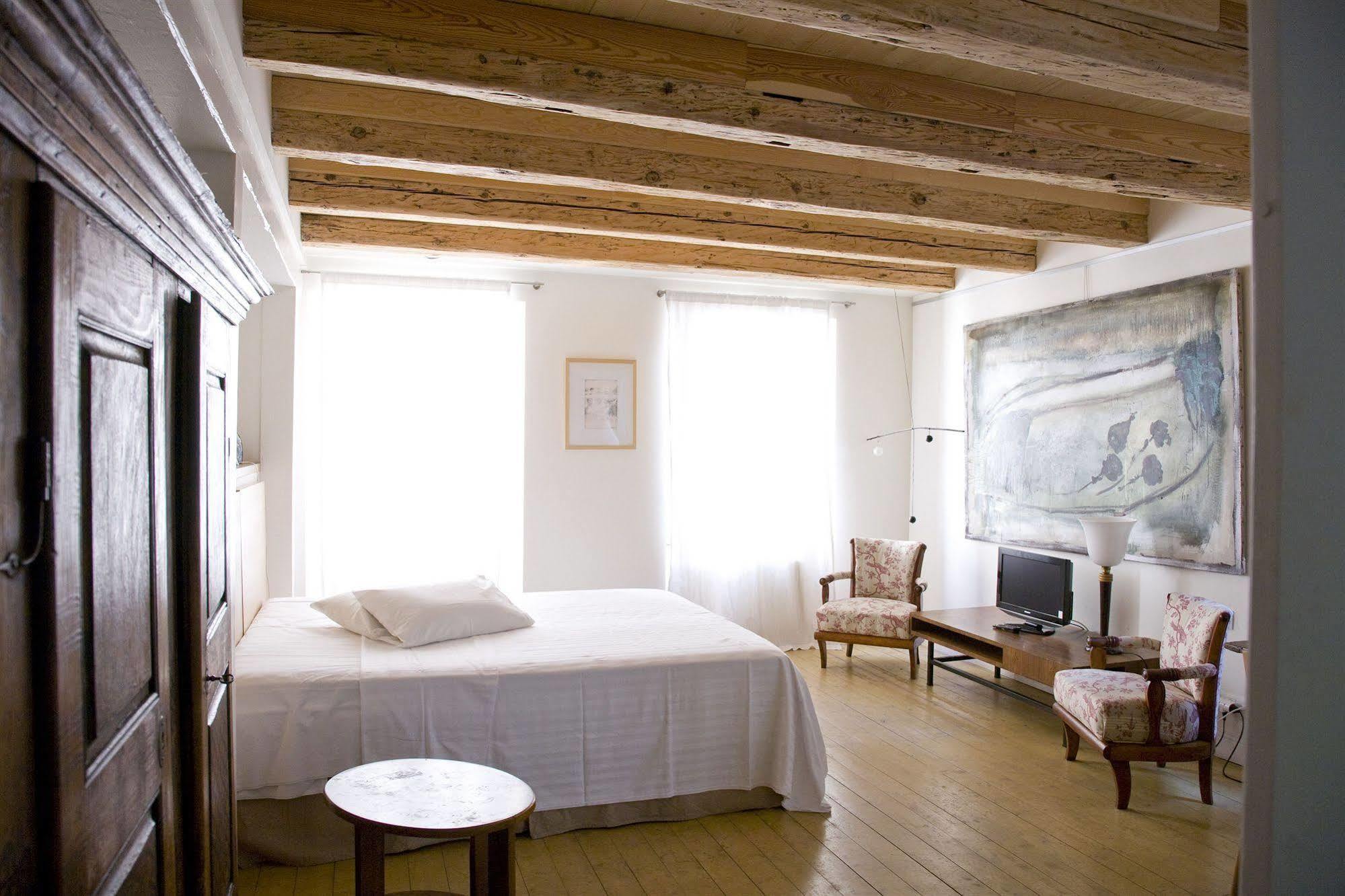 Hotel Le Chut - Petite France Страсбург Экстерьер фото